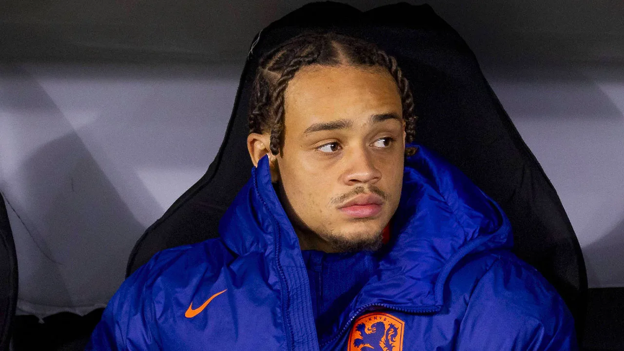 Leipzig-coach verdedigt Xavi Simons na kritiek Ronald Koeman