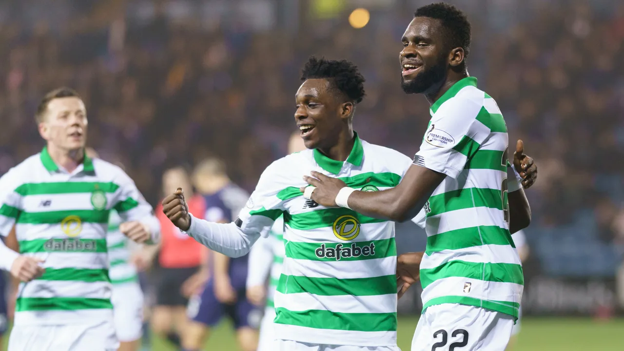 Schots voetbal beëindigt seizoen, Celtic uitgeroepen tot kampioen