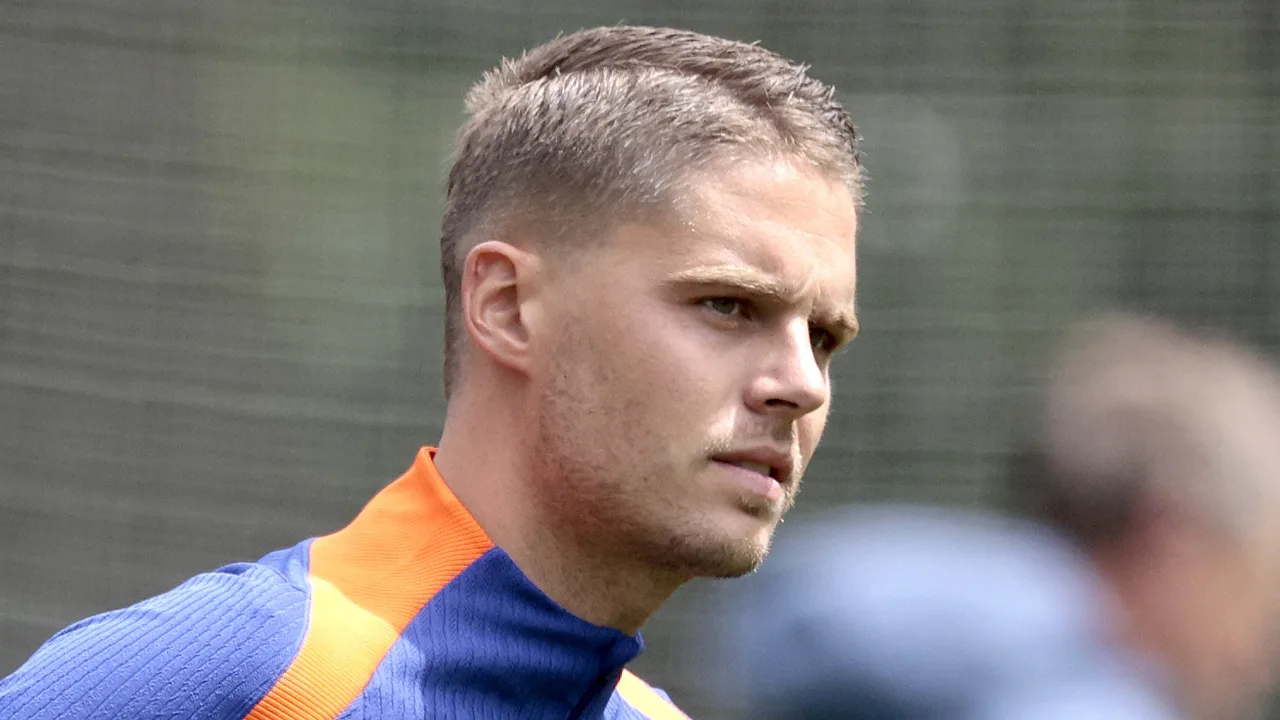 'Toni Kroos is gestopt bij Real Madrid, daar kun je zo Joey Veerman neerzetten'