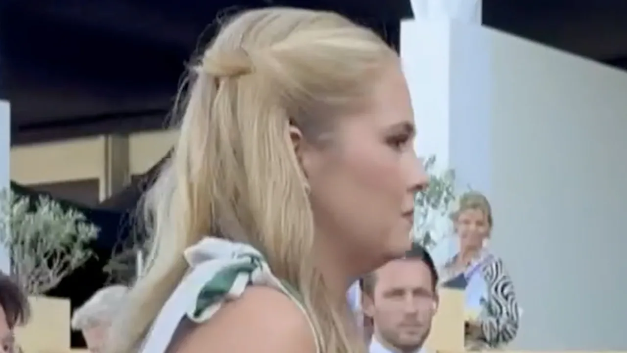 Prinses Amalia toont enorm litteken op arm na val van paard