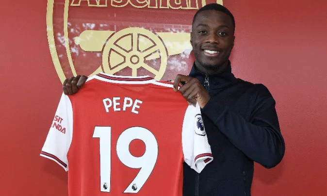 OFFICIEEL: Arsenal heeft recordaankoop Pépé binnen