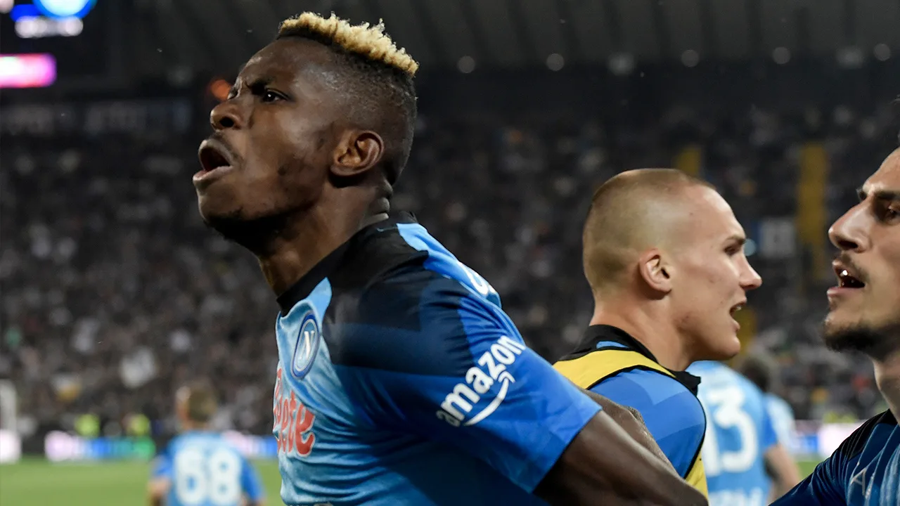 Napoli verovert eerste titel in Italië sinds tijdperk Maradona