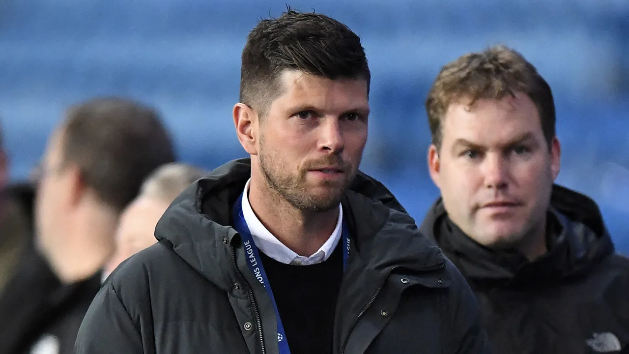 'Huntelaar kan Ajax komende transferperiode verlaten'