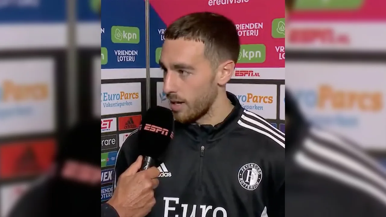 Kökcü reageert voor de camera's op weigeren OneLove-band: 'Ik wil dicht bij mezelf blijven'