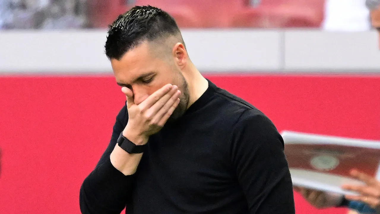 Ajax speelt na krankzinnige slotfase gelijk tegen Sparta Rotterdam