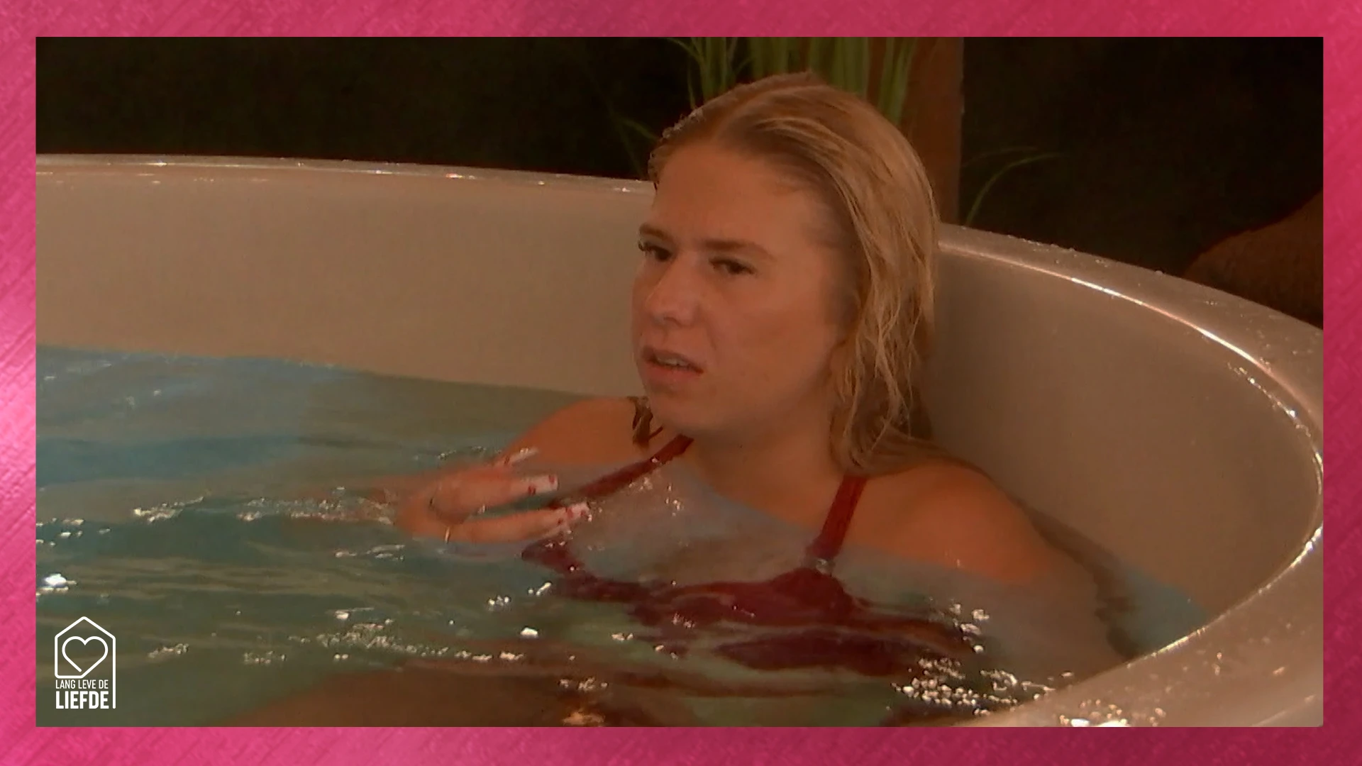 Timon moet dekking zoeken!