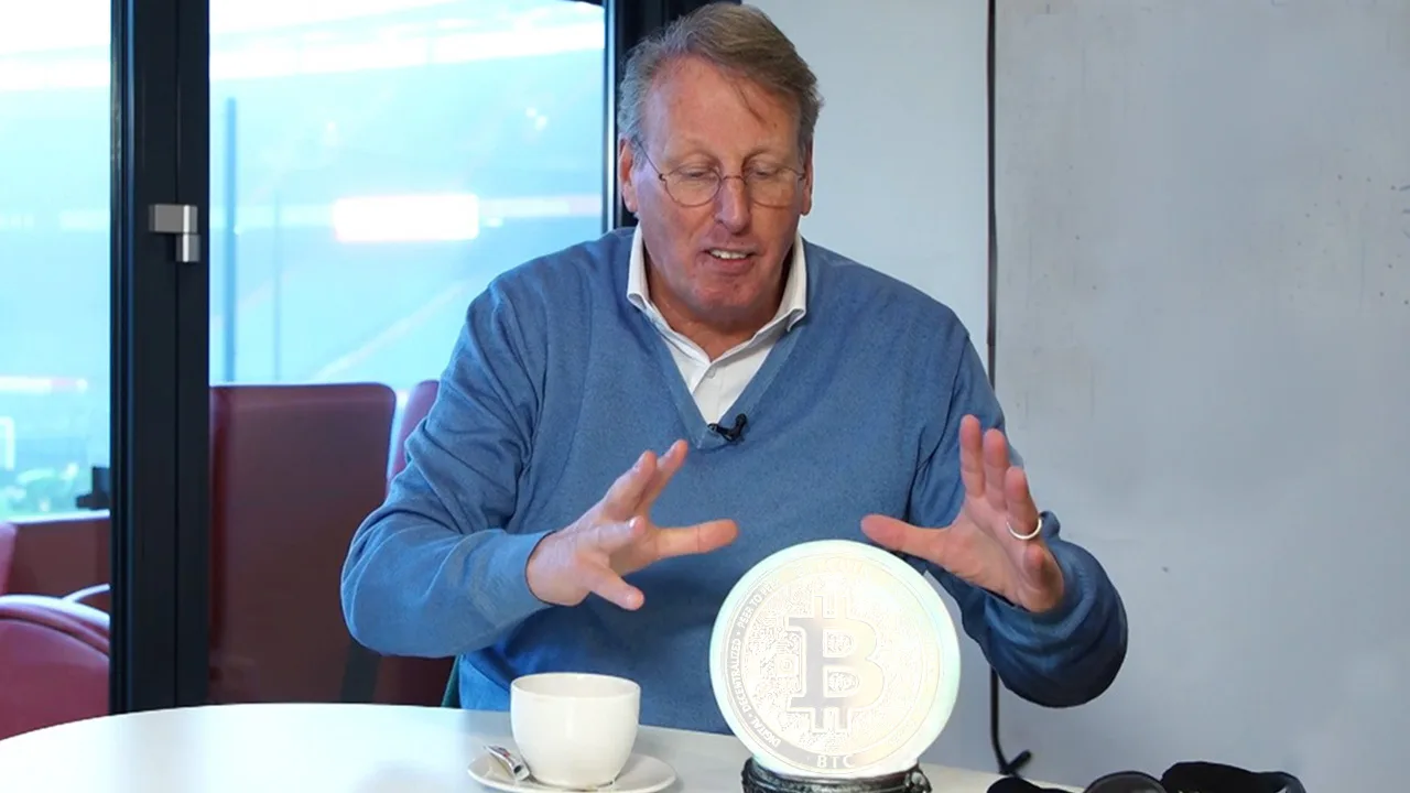 Vertrouwen Chris Woerts beloond: Bitcoin voor het eerst meer dan 100.000 dollar waard 