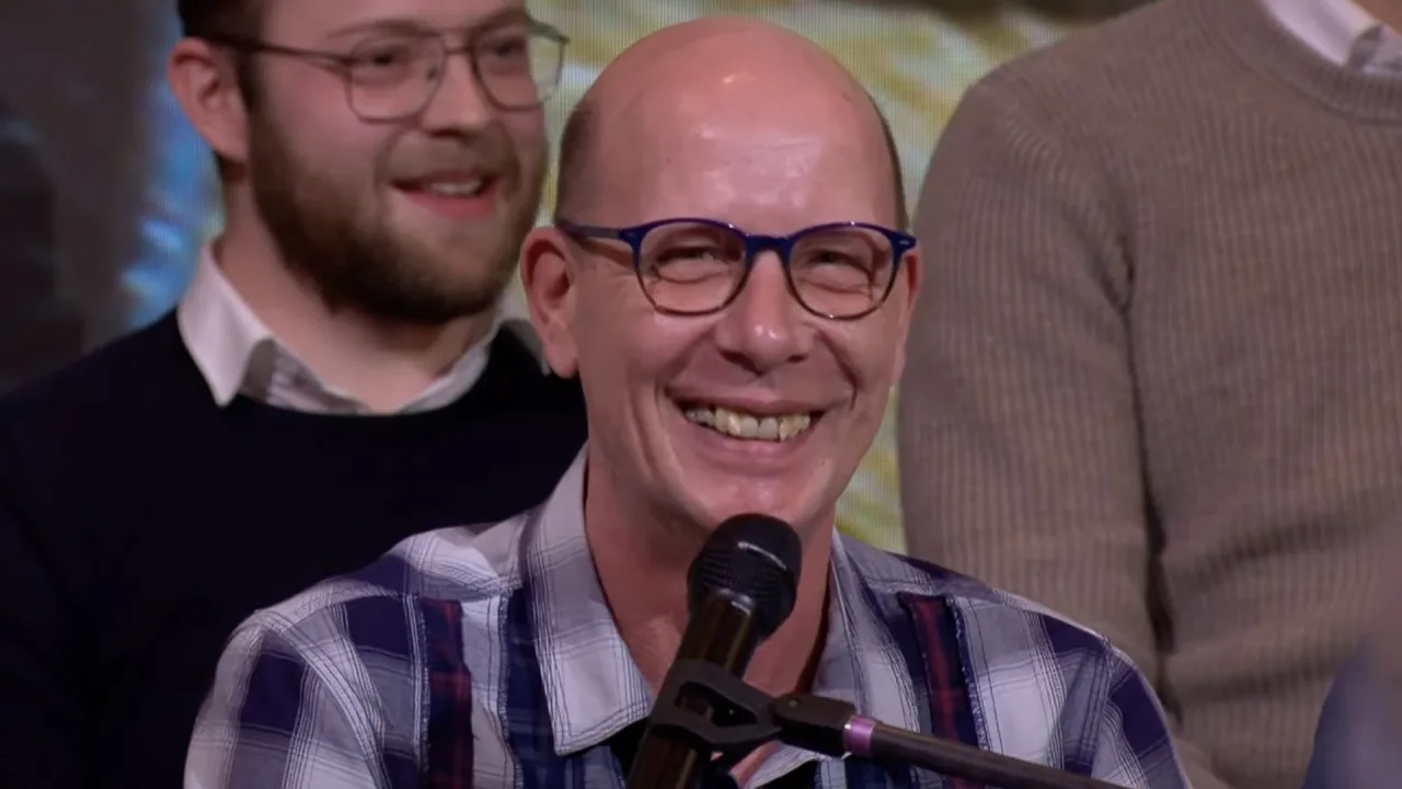 Co 'Koos' Stompé vrijdagavond aan de bar bij Vandaag Inside