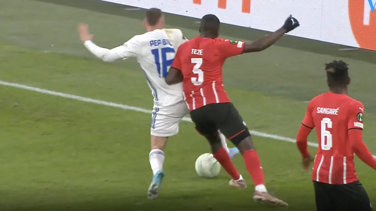 Wim vindt dat FC Kopenhagen strafschop had verdiend na duw Teze