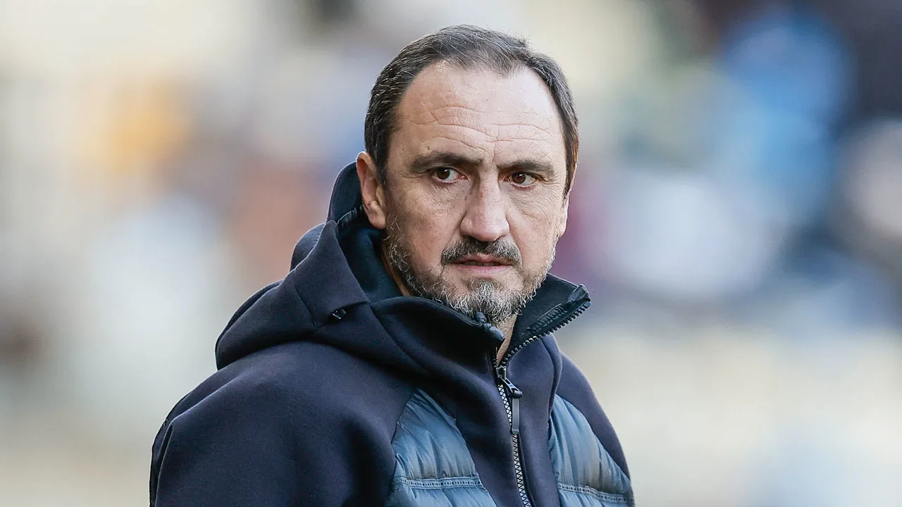 'John van ’t Schip wil Michael Valkanis naar Ajax halen'