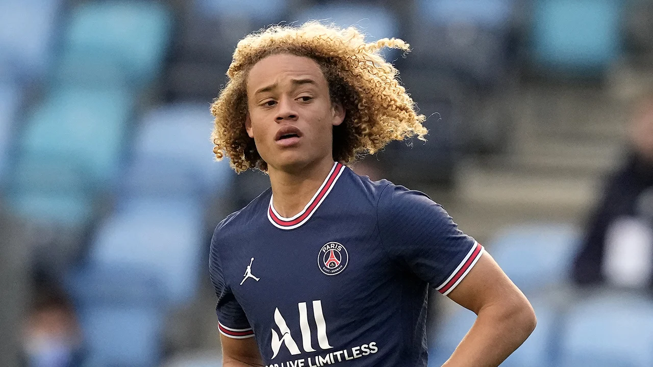Franse media lovend over Xavi Simons: 'Hij past zich moeiteloos aan'