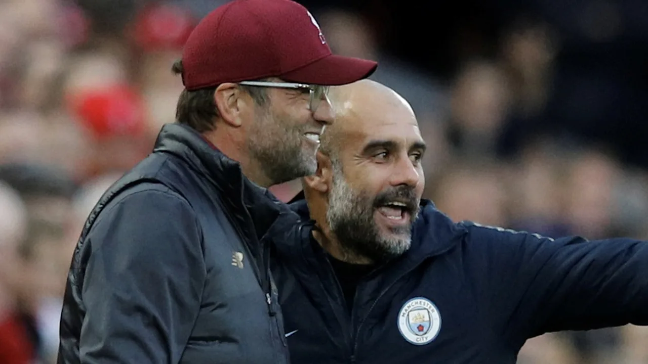 Comedians Klopp en Guardiola grappen: 'Misschien kunnen we van prijs ruilen?'