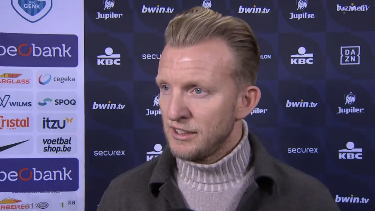 Video: Dirk Kuyt woedend op eigen bestuur: 'Je kan mensen niet voor de gek houden!'