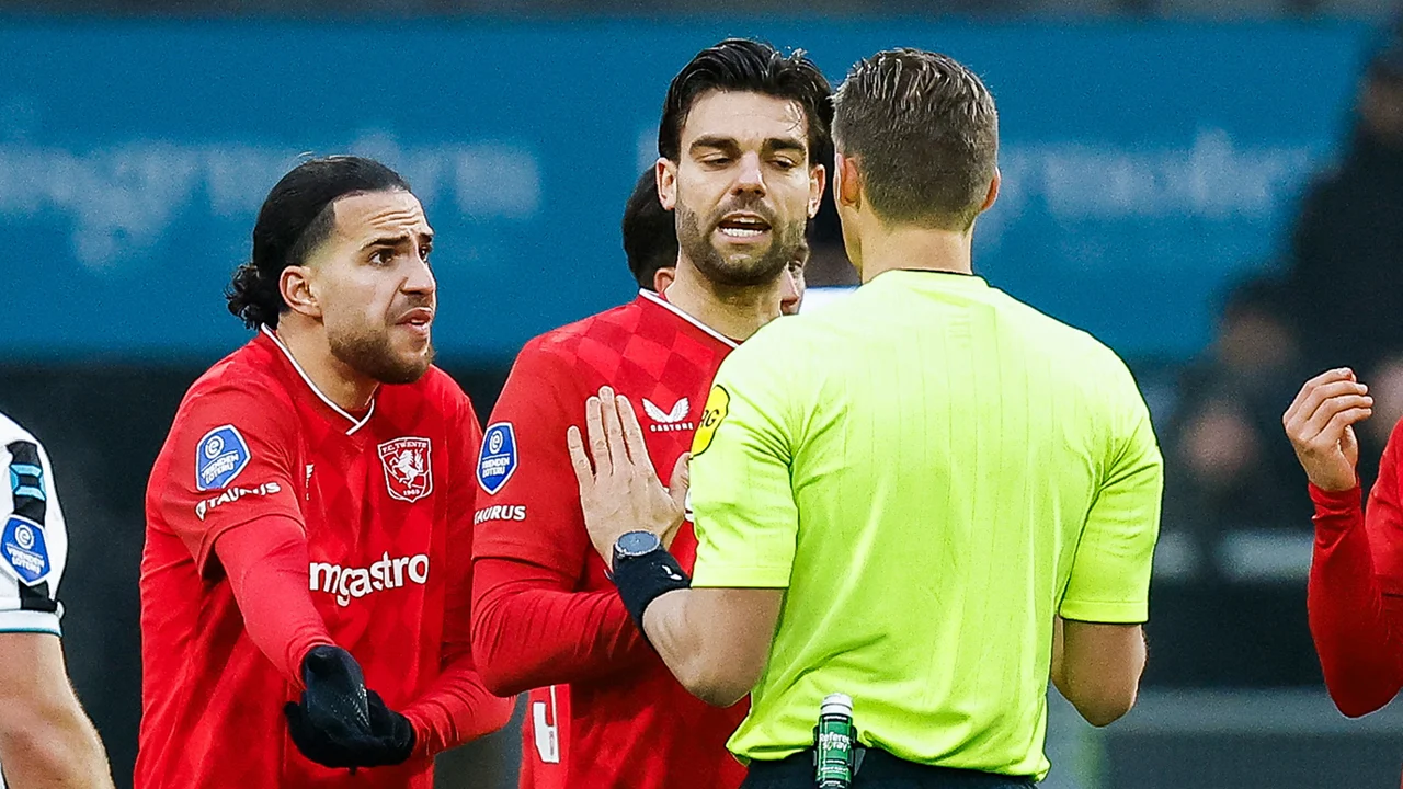 Rode kaart FC Twente-middenvelder Ramiz Zerrouki geseponeerd
