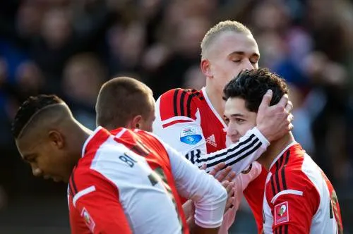 Karsdorp direct in de basis bij Feyenoord