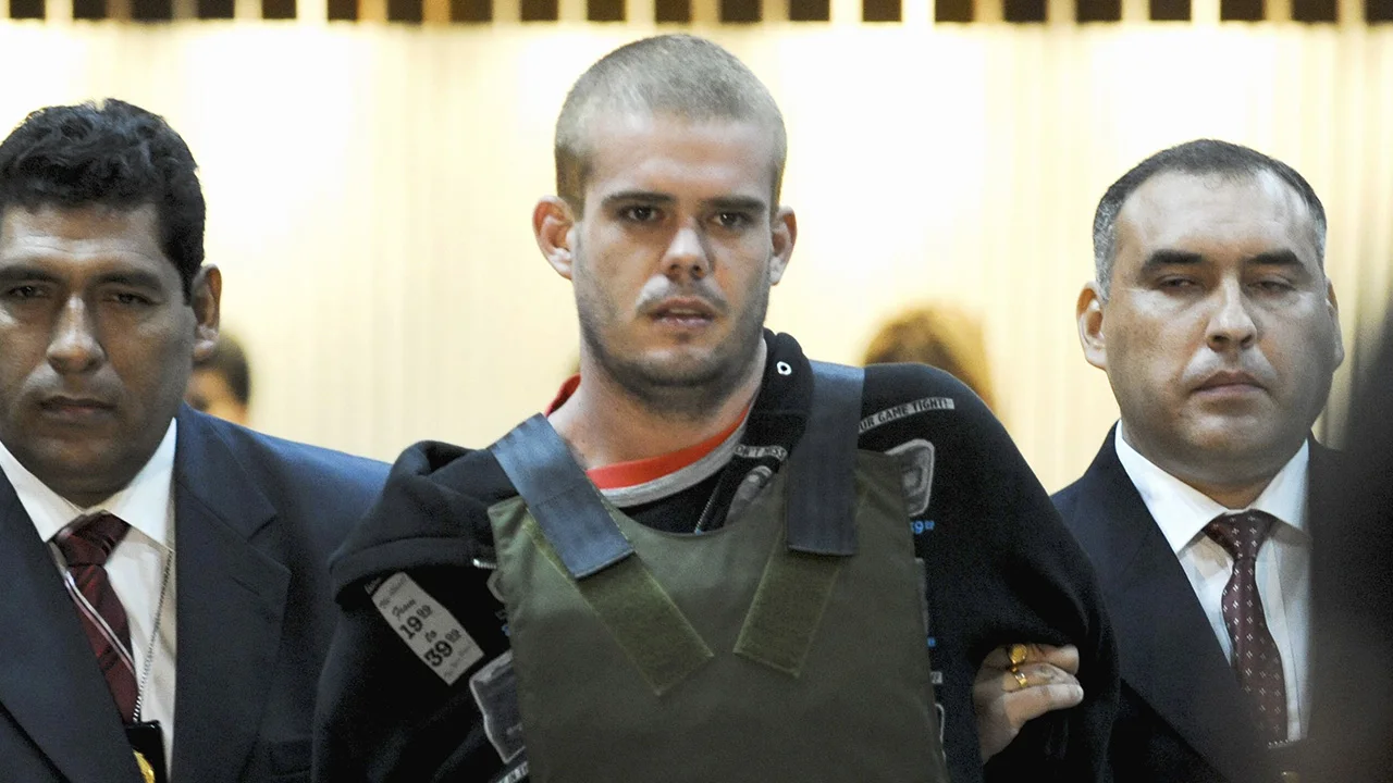 Joran van der Sloot wordt mogelijk overgeplaatst naar beruchte gevangenis in El Salvador