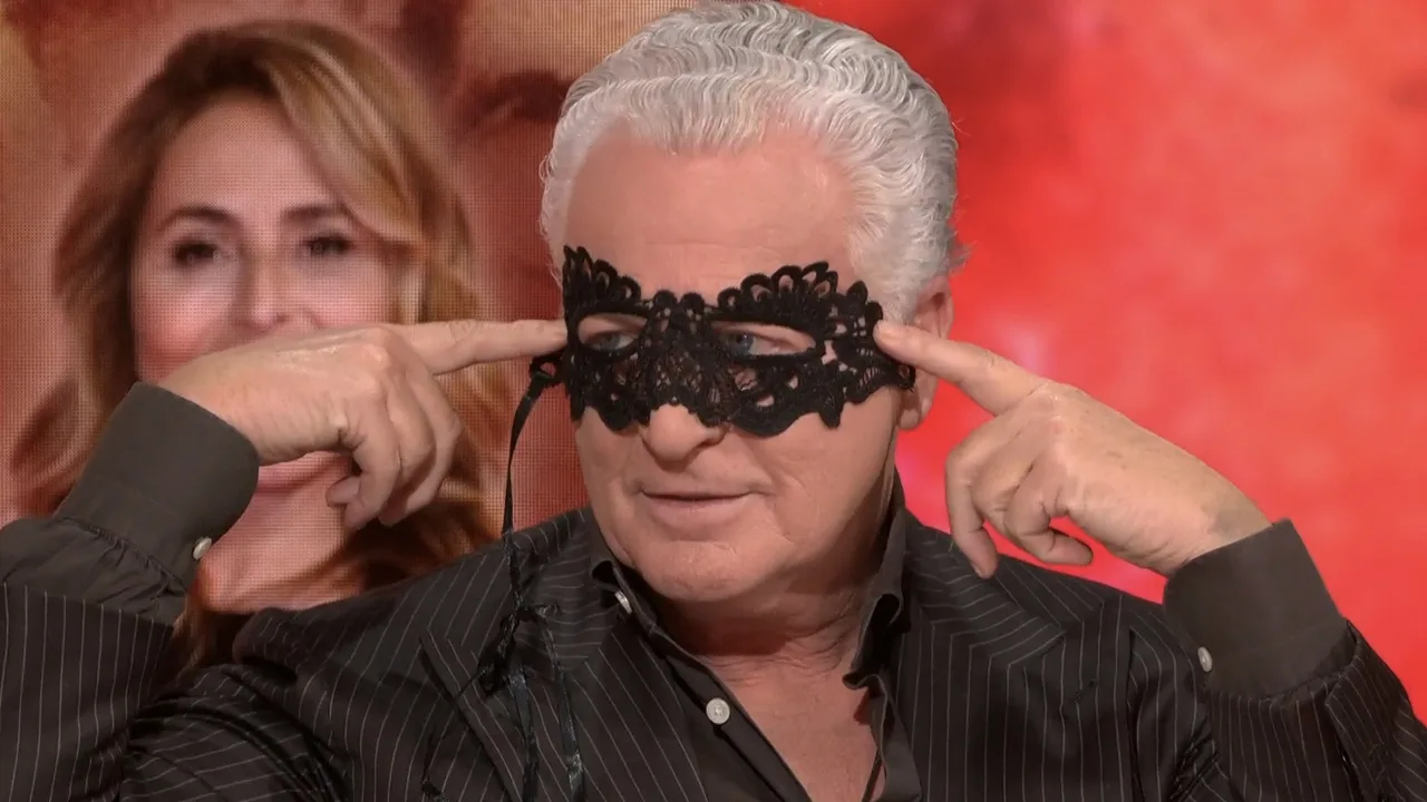 Bram Moszkowicz laat zich van een andere kant zien bij Shownieuws...