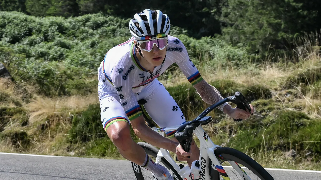 Pogacar herovert gele trui in Tour de France en deelt dreun uit aan concurrentie