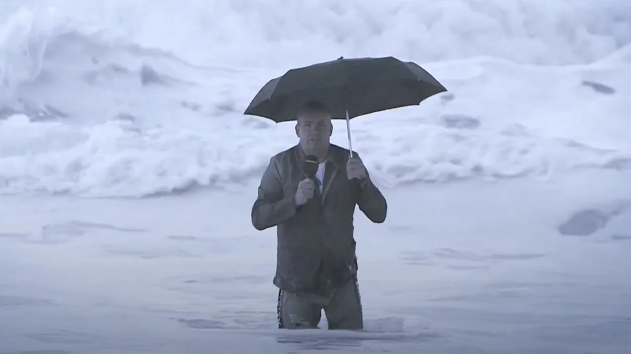 CLASSIC: Sierd de Vos 'slachtoffer' van noodweer (2014)