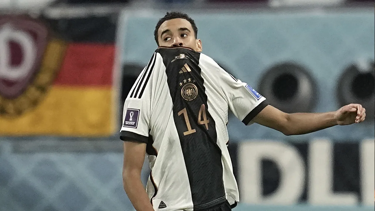 Japan volgt voorbeeld Saoedi-Arabië en stunt tegen Duitsland op WK