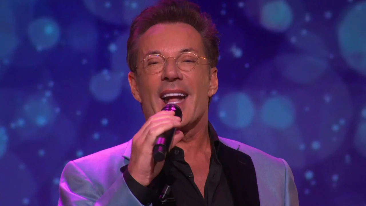 Gerard Joling treedt dinsdagavond op bij De Oranjewinter!