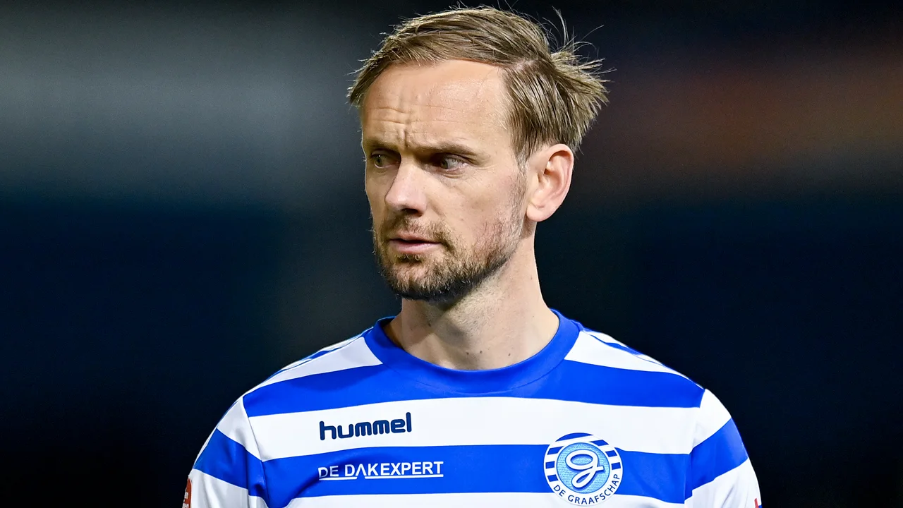 Siem de Jong kondigt einde voetbalcarrière aan: vrijdagavond laatste wedstrijd