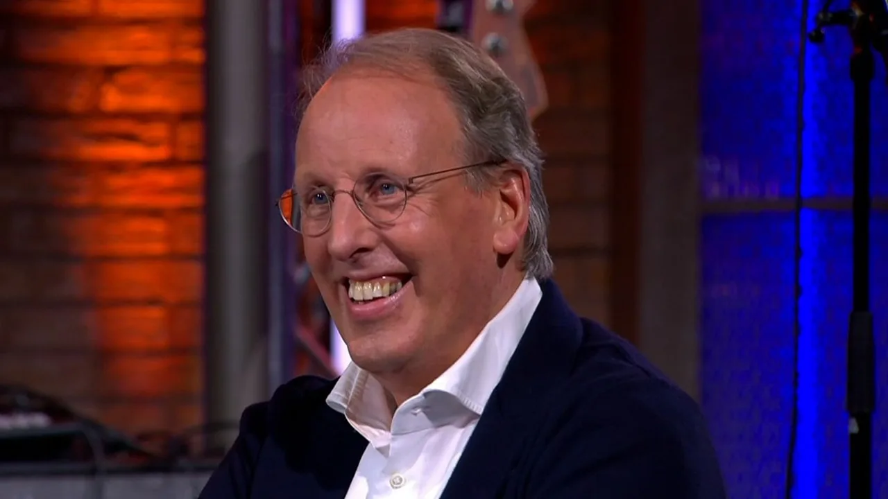 Woerts heeft duidelijke voorkeur: 'Daarom kijk ik nooit naar Studio Voetbal, daar gebeurt nooit wat'