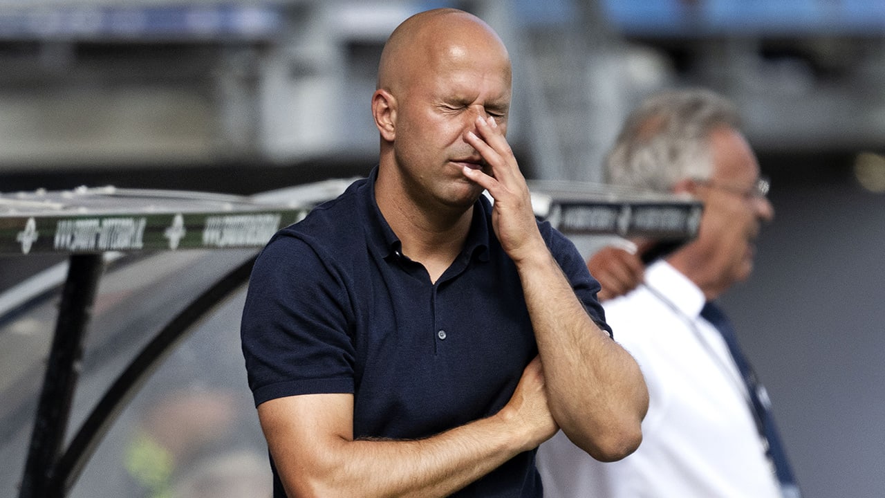 Slot baalde van midweeks treffen met Ajax: 'We hadden niet voor niets een oefenwedstrijd gepland'
