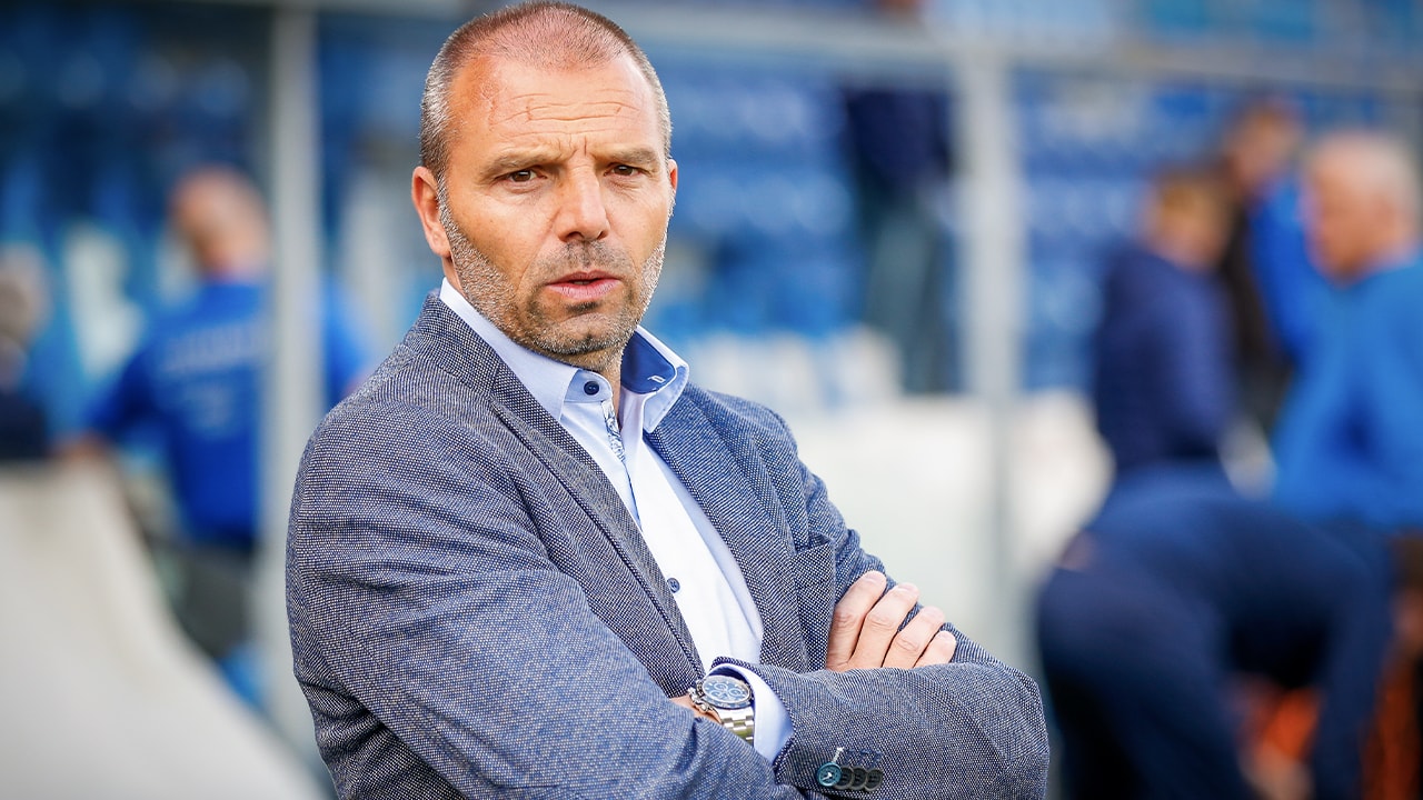 Gele rook bij NAC: Steijn volgt Hyballa op