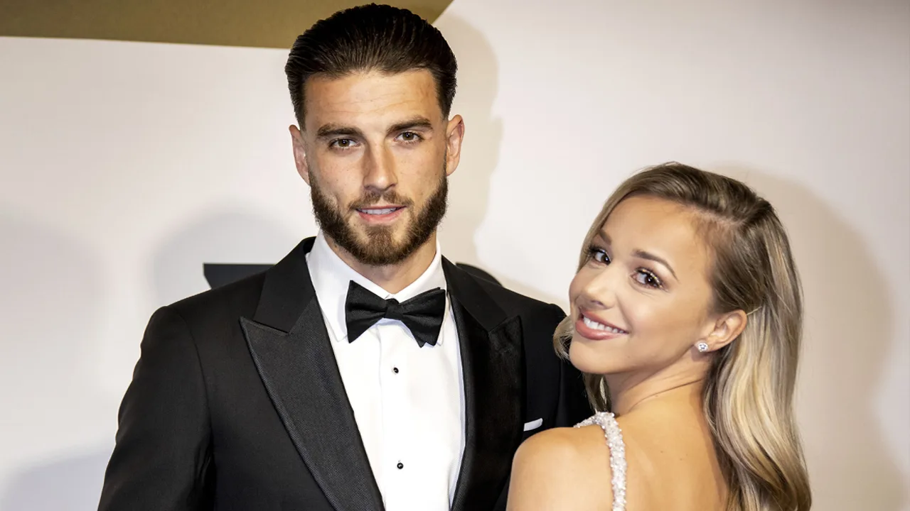 Emma Heesters en Wesley Hoedt na aanhoudende geruchten uit elkaar