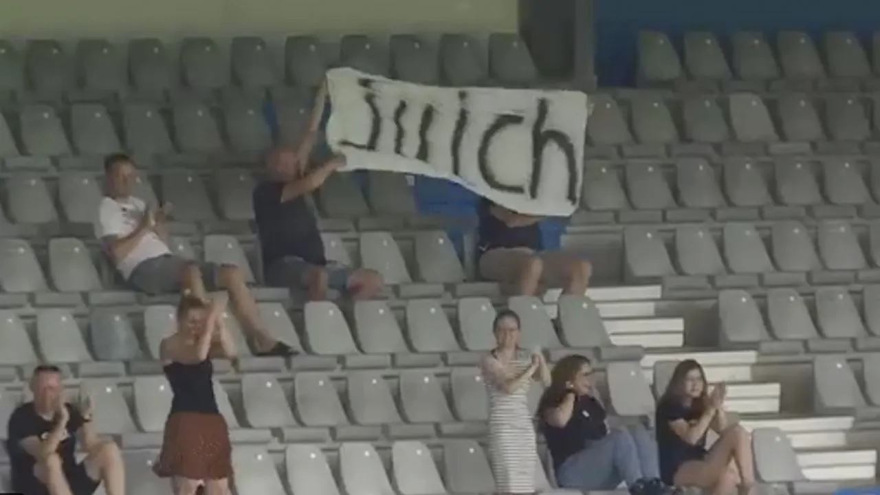 LOL! Fans van de Graafschap vinden creatieve manier om toch te juichen