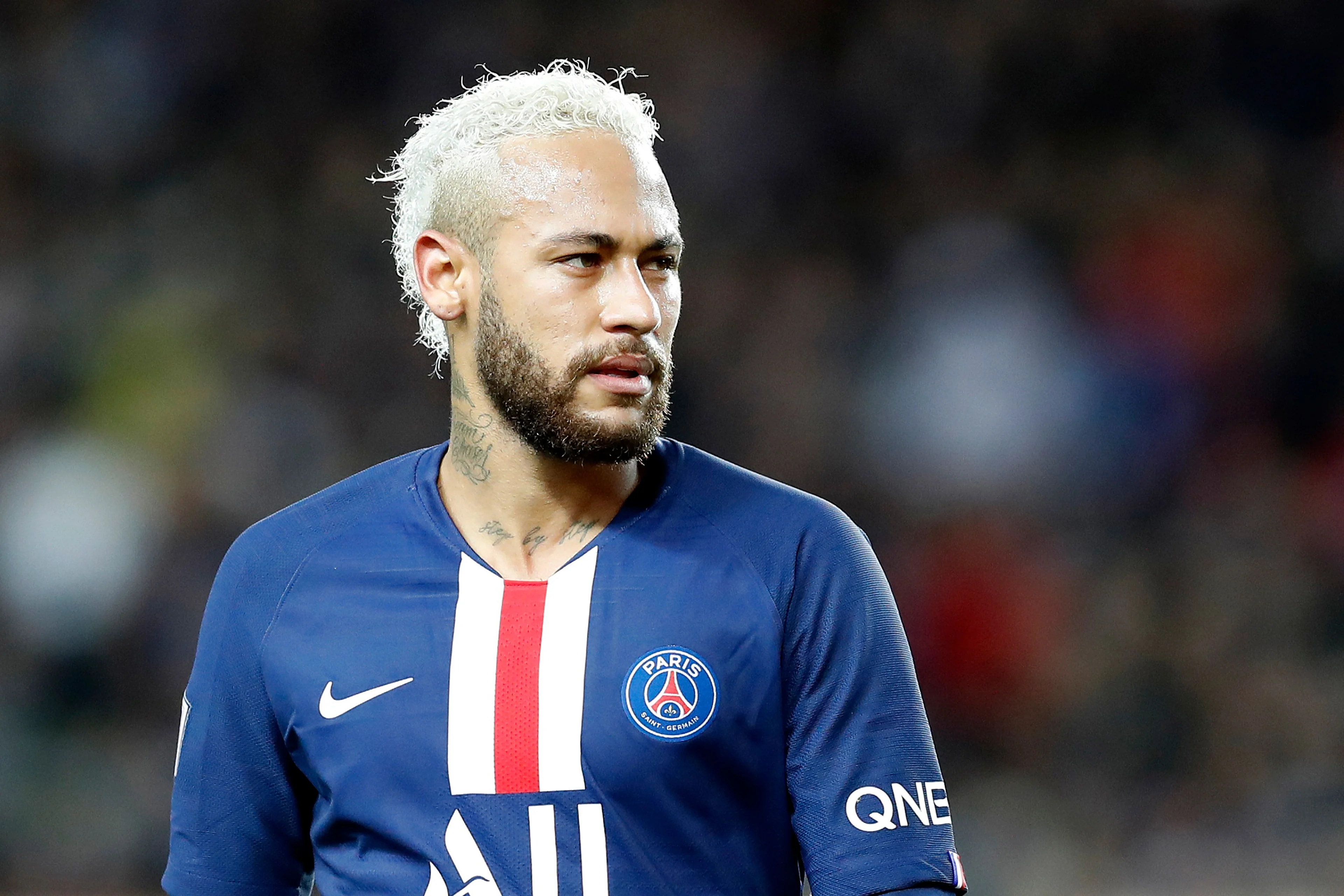 Neymar vlucht naar Brazilië