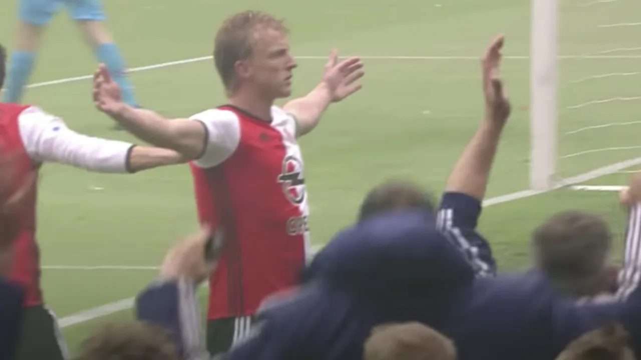 Vandaag in 2017: Kuyt leidt Feyenoord met hattrick naar eerste landstitel in achttien jaar