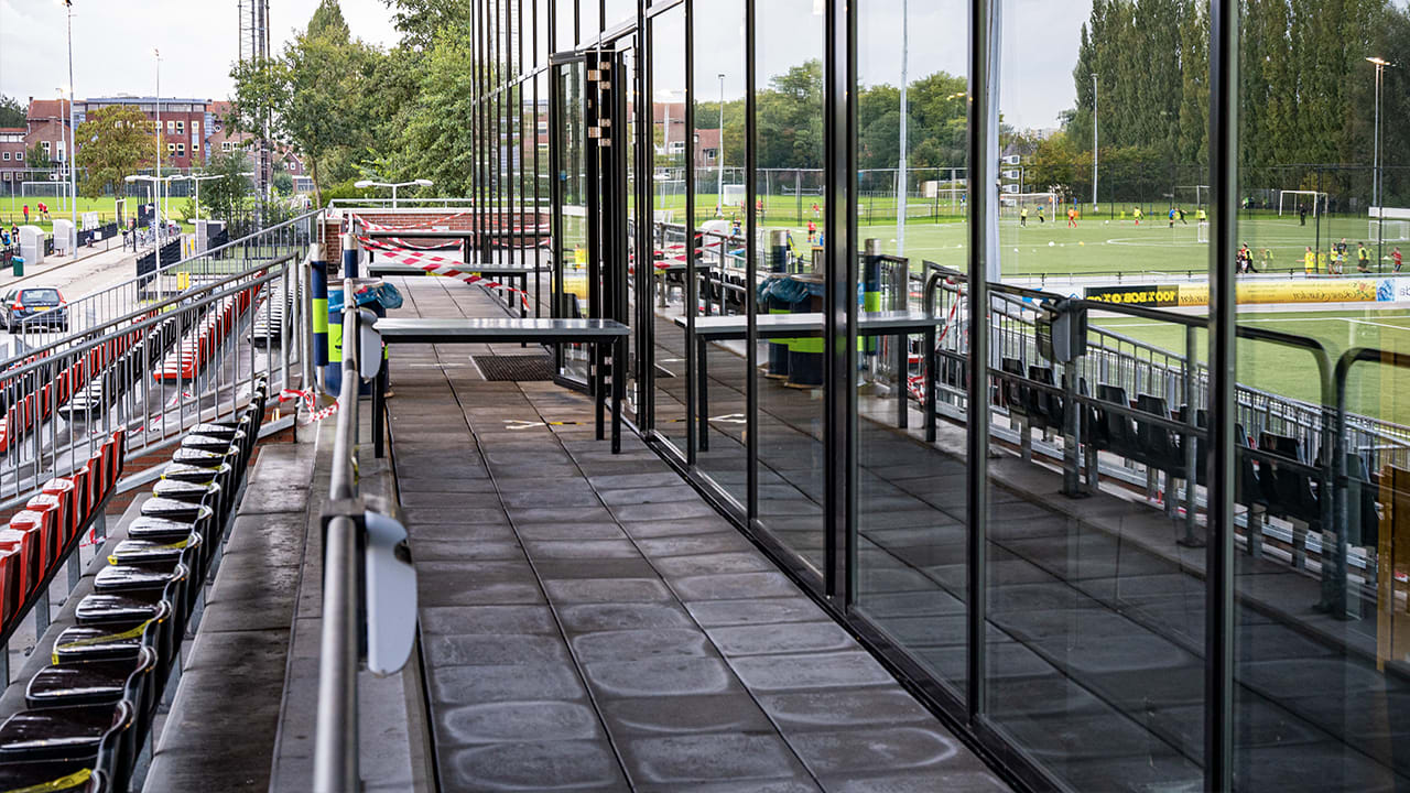 'Sportkantines moeten QR-code beter handhaven'