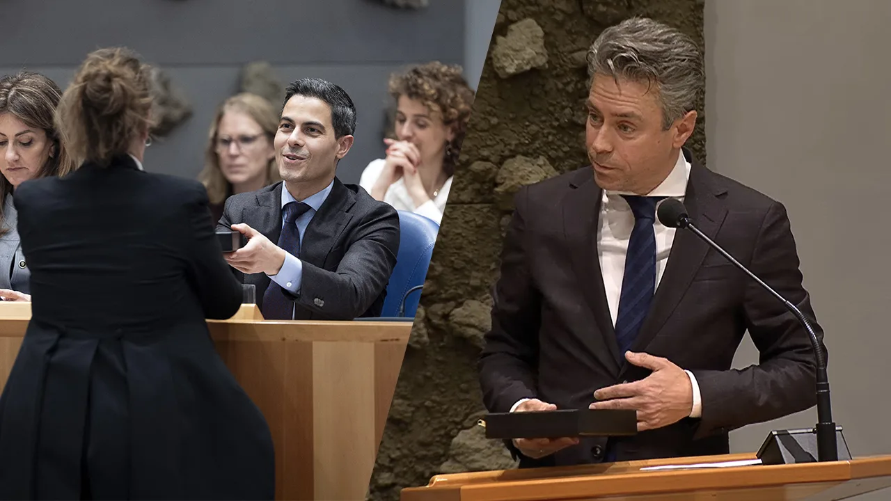 SGP-leider Chris Stoffer geeft nieuwe premier Rob Jetten statenbijbel cadeau