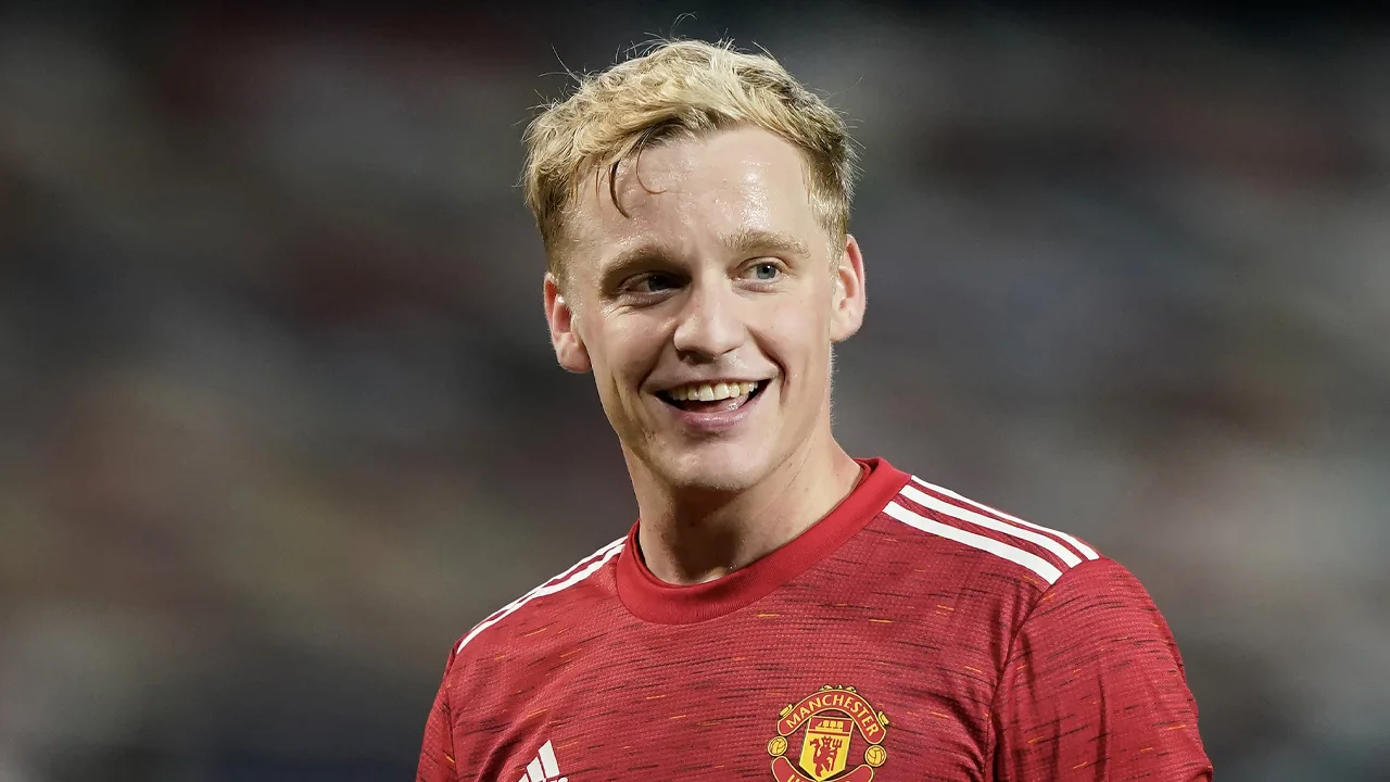 Eerste Premier League-basisplaats voor Donny van de Beek 
