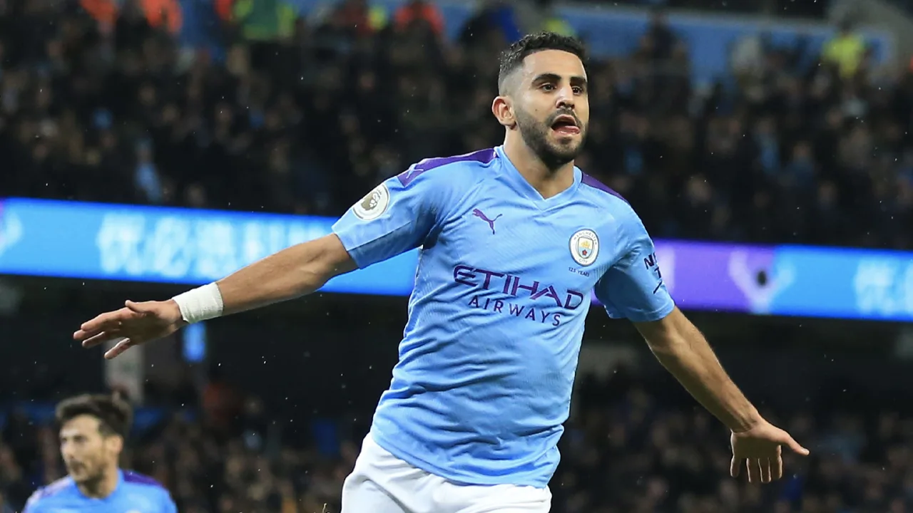 City klopt Chelsea en neemt derde plek over