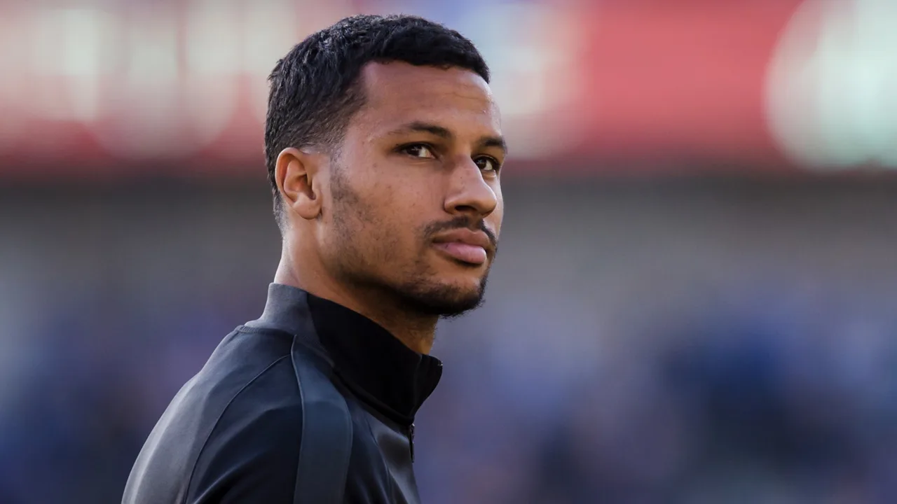 Van Rhijn tekent bij sc Heerenveen