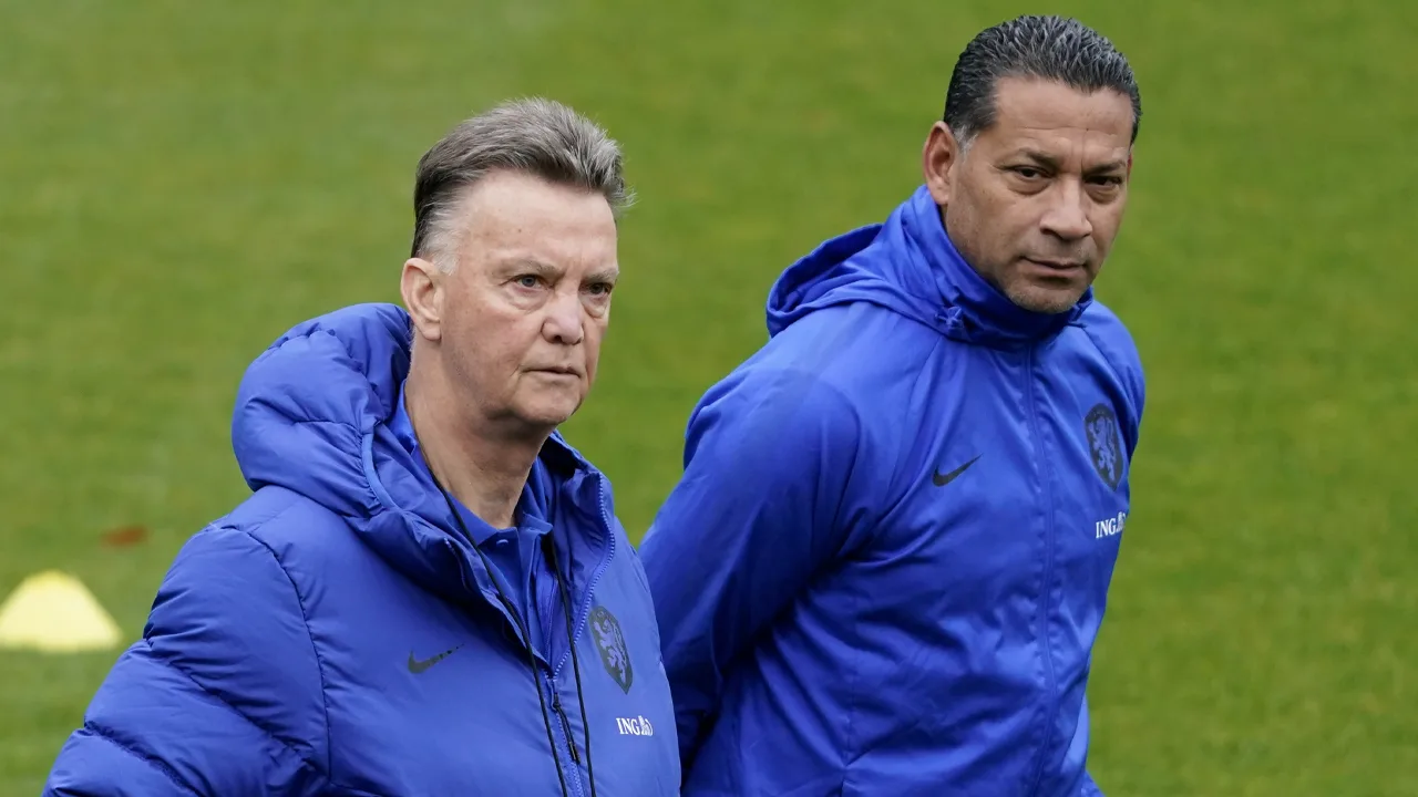 Fraser ook op WK in Qatar assistent van Van Gaal