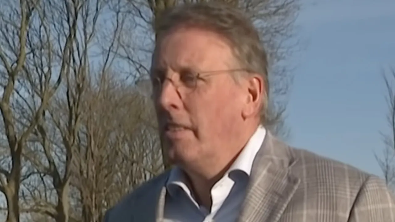 Chris Woerts: 'Ook Vitesse hoort zich uit te spreken tegen de oorlog in Oekraïne'