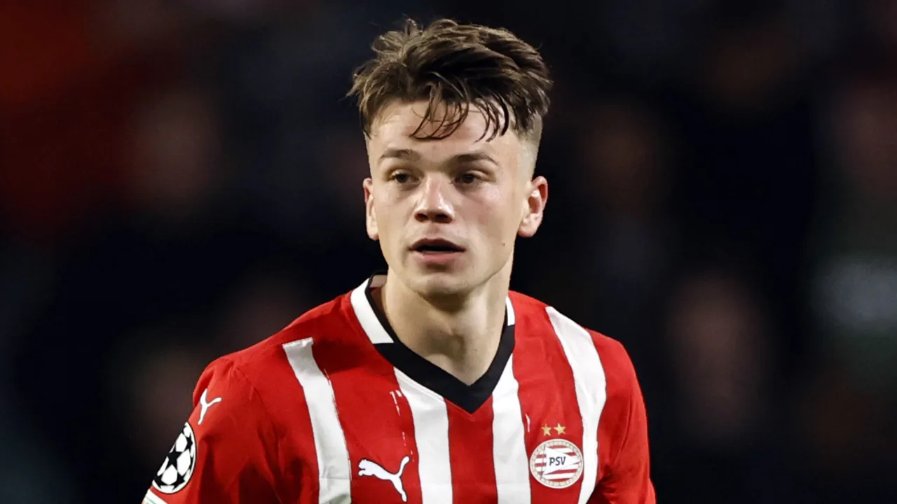 'PSV casht met verkoop van Matteo Dams aan Saudi-Arabische Al-Ahli Saudi FC'