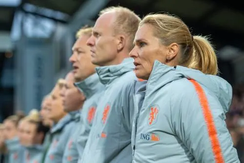 Voetbalsters nog één stapje verwijderd van WK