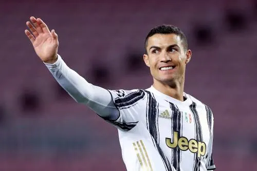 Ronaldo schiet Juventus vanaf strafschopstip naar zege