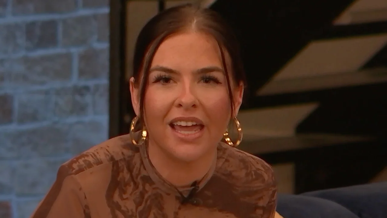 Bondgenoten-deelnemer Roxy zoekt de confrontatie met bewoner Marlijn: 'Je zet jezelf voor schut!'