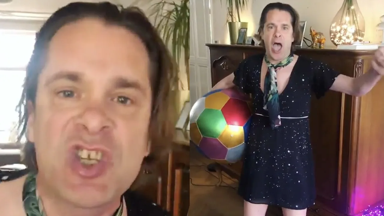 Hans Teeuwen kijkt vrouwenvoetbal: 'Rennen met je kut!'