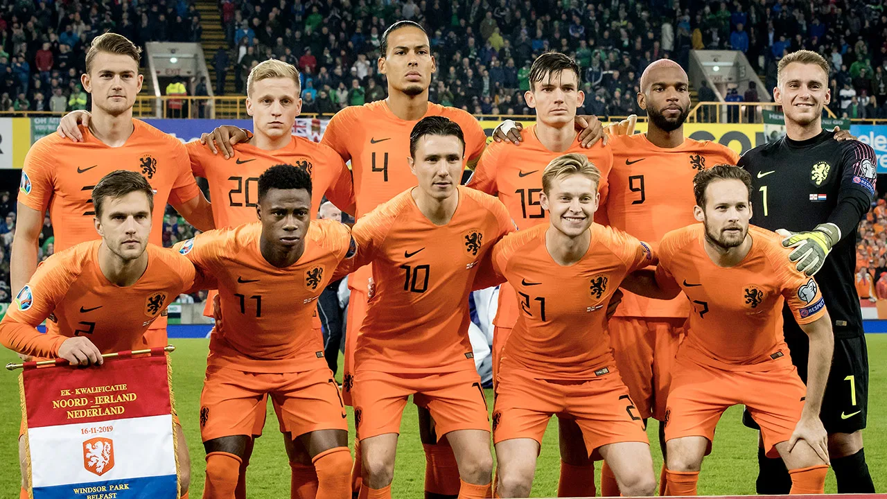 Oranje-internationals maken statement: 'Genoeg is genoeg, stop racisme' 