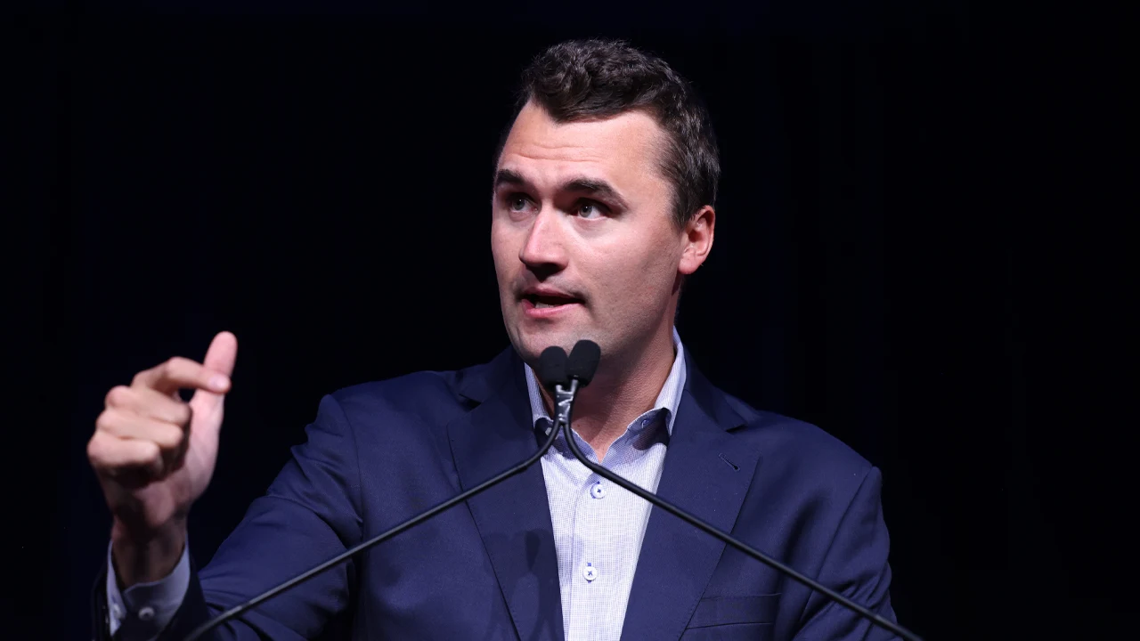 Conservatieve Amerikaanse activist Charlie Kirk neergeschoten