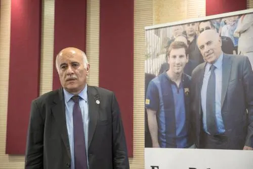 Palestijnse voetbalbaas voor jaar geschorst