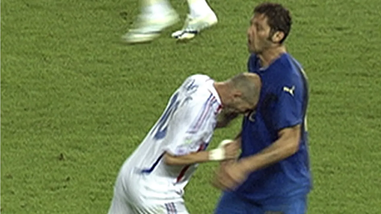 Materazzi blikt terug op beruchte kopstoot Zidane: 'Ik heb liever je zus'