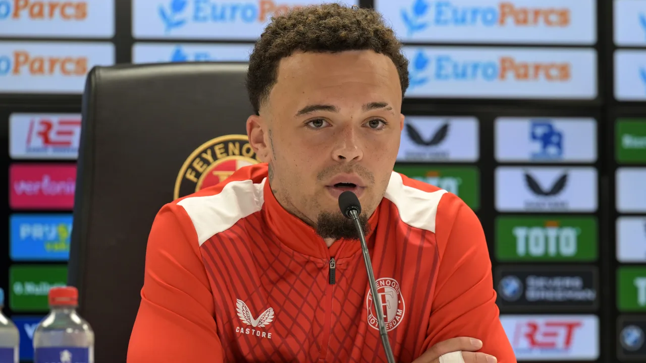 Hartman ergert zich aan Lazio-spelers: 'Ze stampten op onze deur'